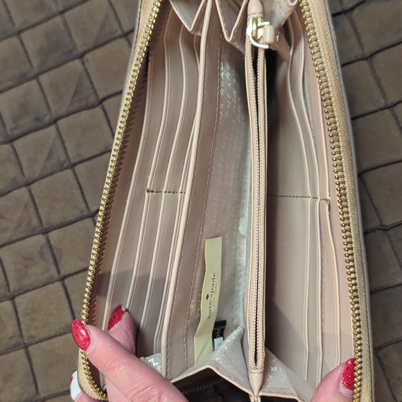 Kate Spade wallet. Good used condition. Fun Glitter look. - Picture 6 of 8